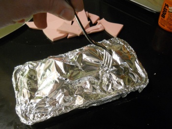 Cover tray with aluminum foil